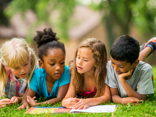 A Lesson Plan on the Number of Characters Used in Writing Systems